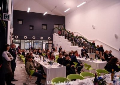 Evento Aziendale Organizzazione festa pranzo cena Banca Macerata Fermo Civitanova Marche Ancona Pesaro