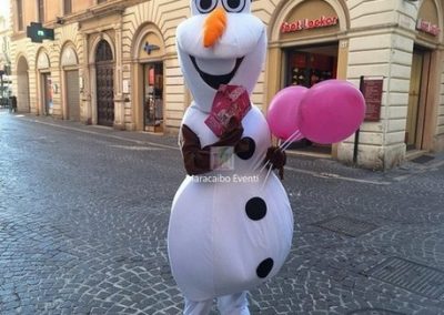 Mascotte Olaf Frozen per eventi inaugurazioni negozi imprese aziende feste compleanno